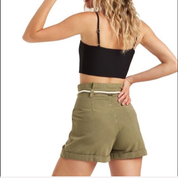 🌴🌼BILLABONG- EXPORE MORE SHORTS🌼🌴 - Picture 6 of 8